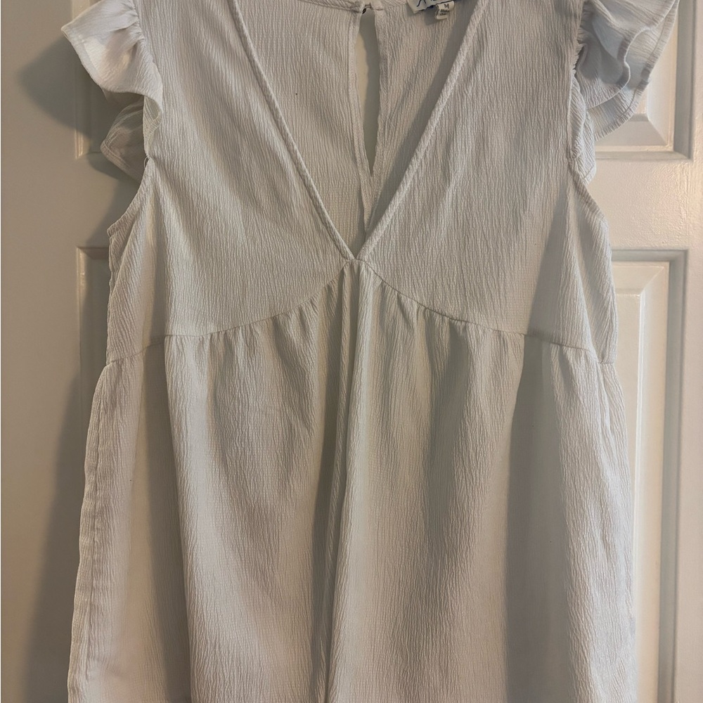 She + Sky White Ruffled Sleeve  Blouse